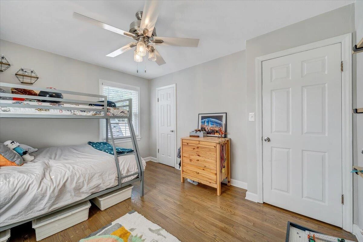 719 Hugh AVE - Photo 29