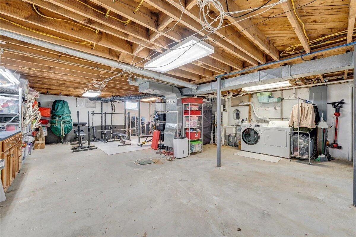 719 Hugh AVE - Photo 34
