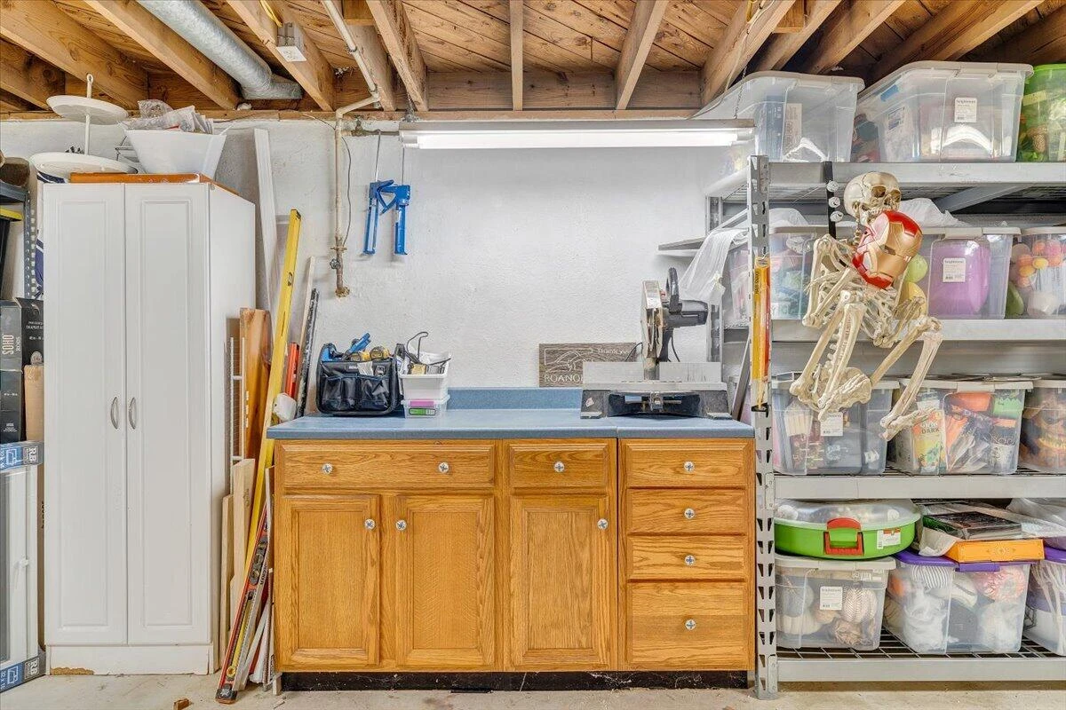 719 Hugh AVE - Photo 36