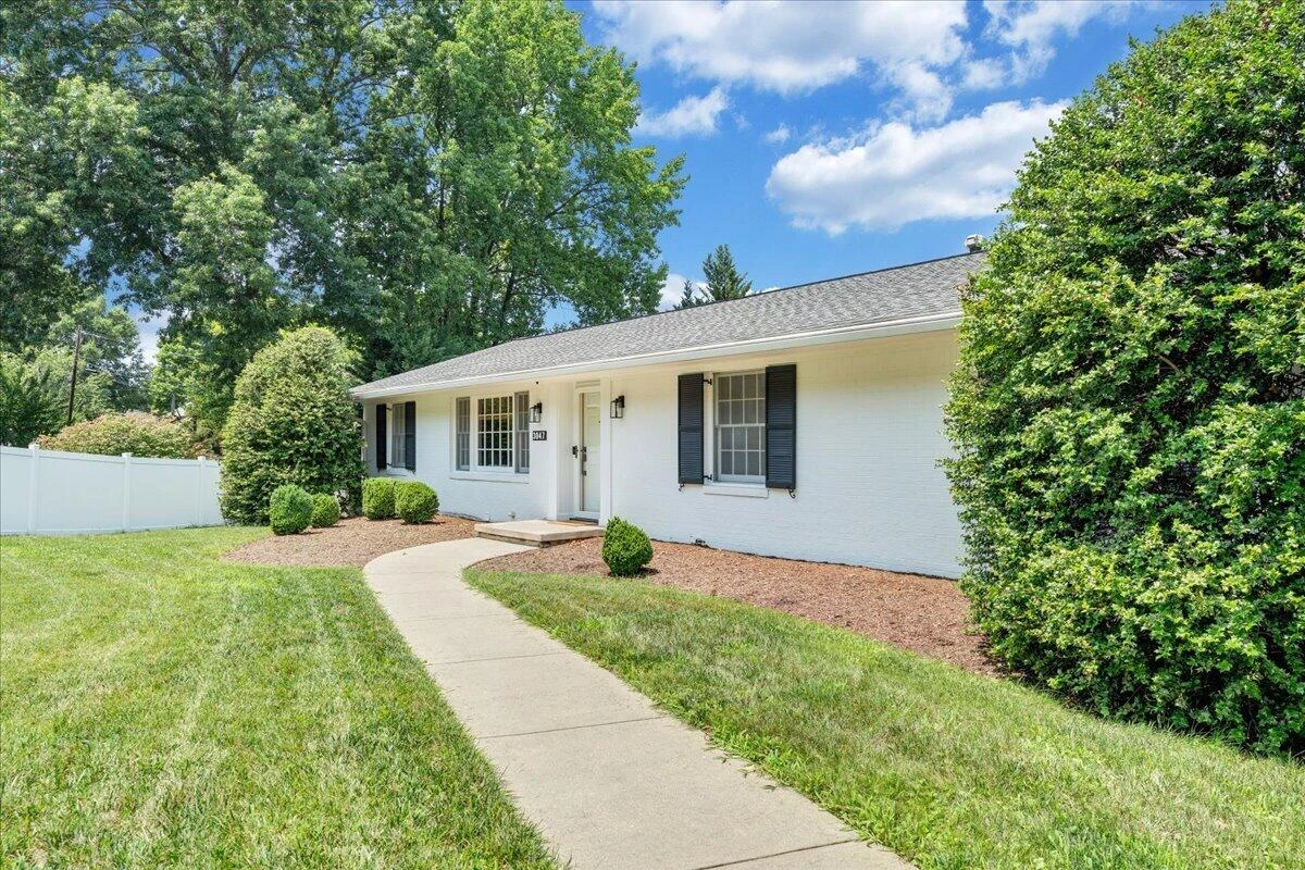 3047 Tamarack TRL - Photo 3