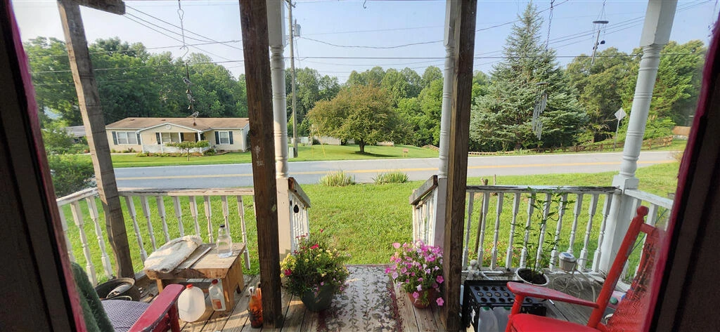 6846 Goodview RD - Photo 10
