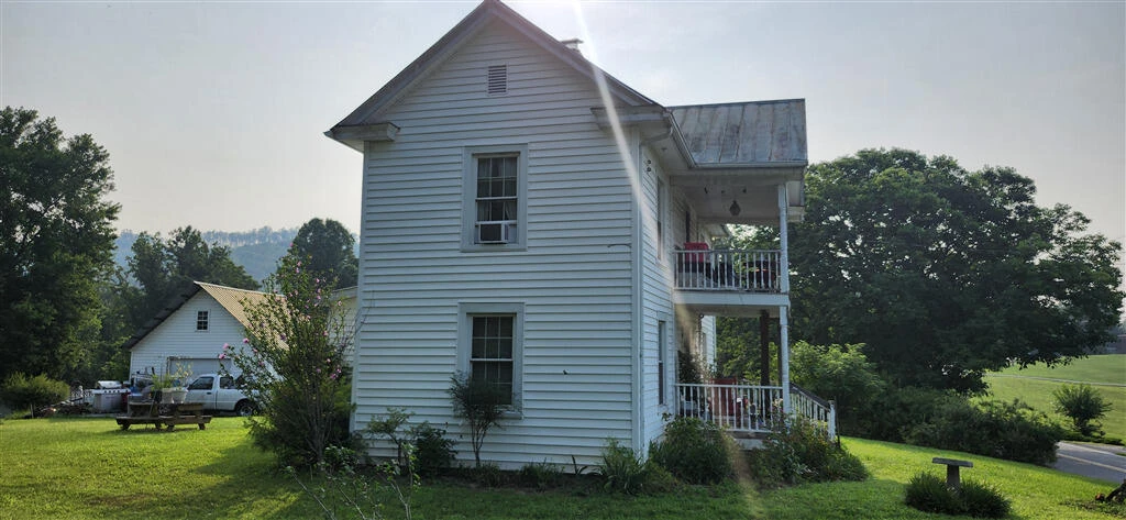 6846 Goodview RD - Photo 9