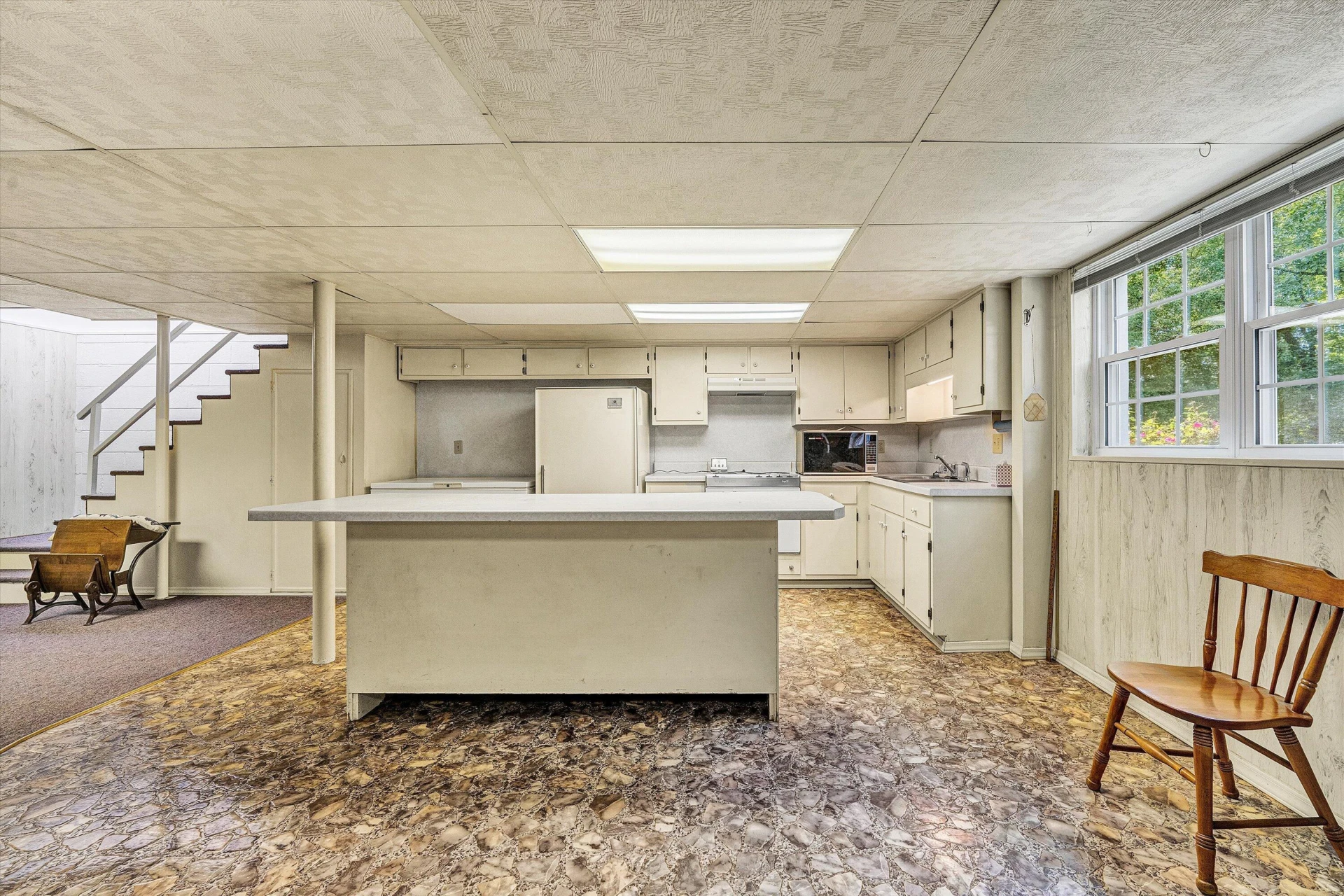 250 Knollwood DR - Photo 33