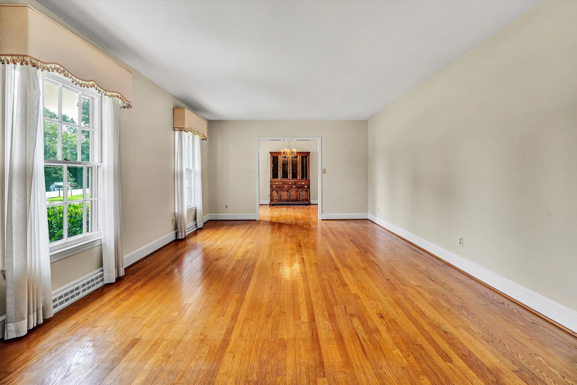 250 Knollwood DR - Photo 5
