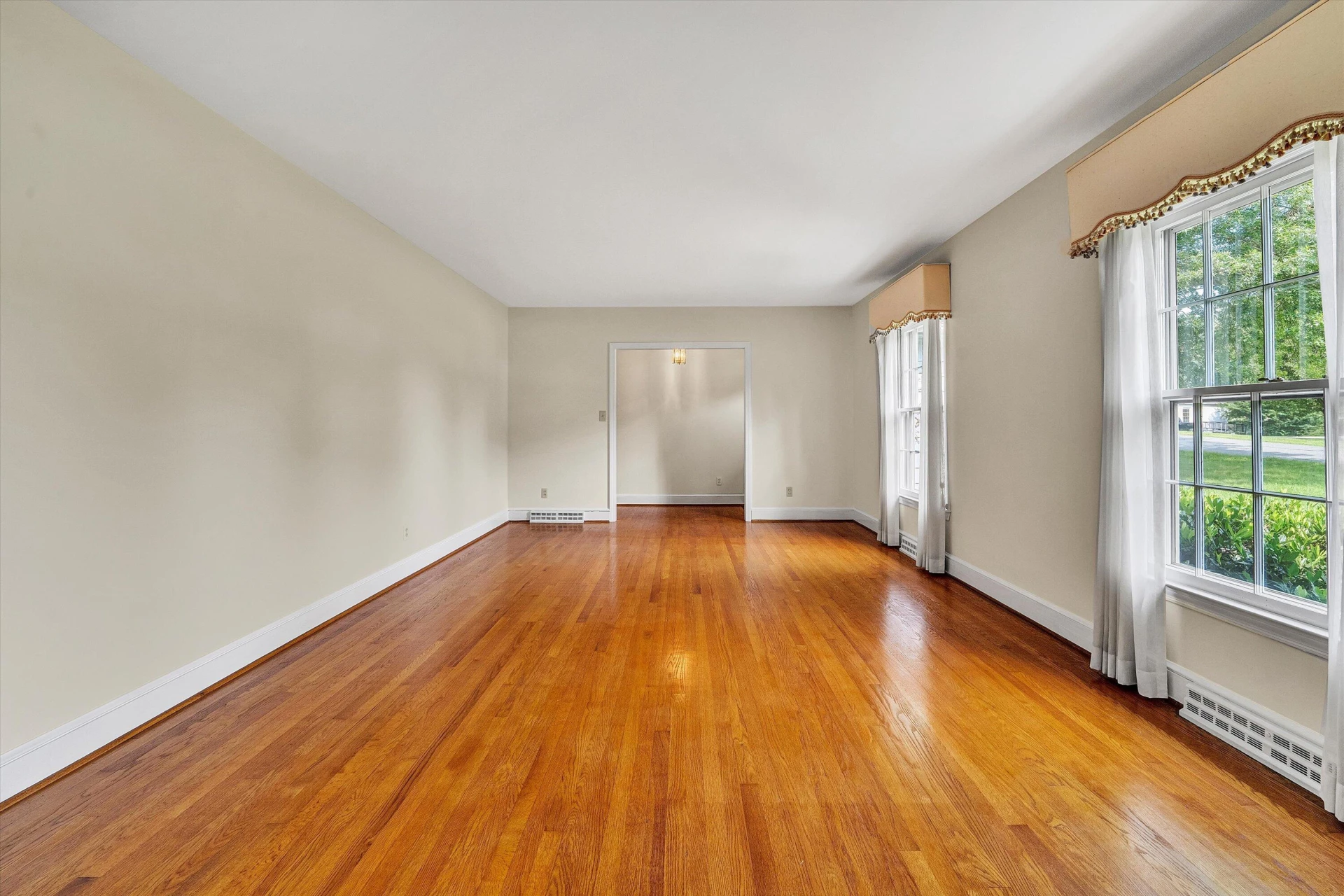 250 Knollwood DR - Photo 6