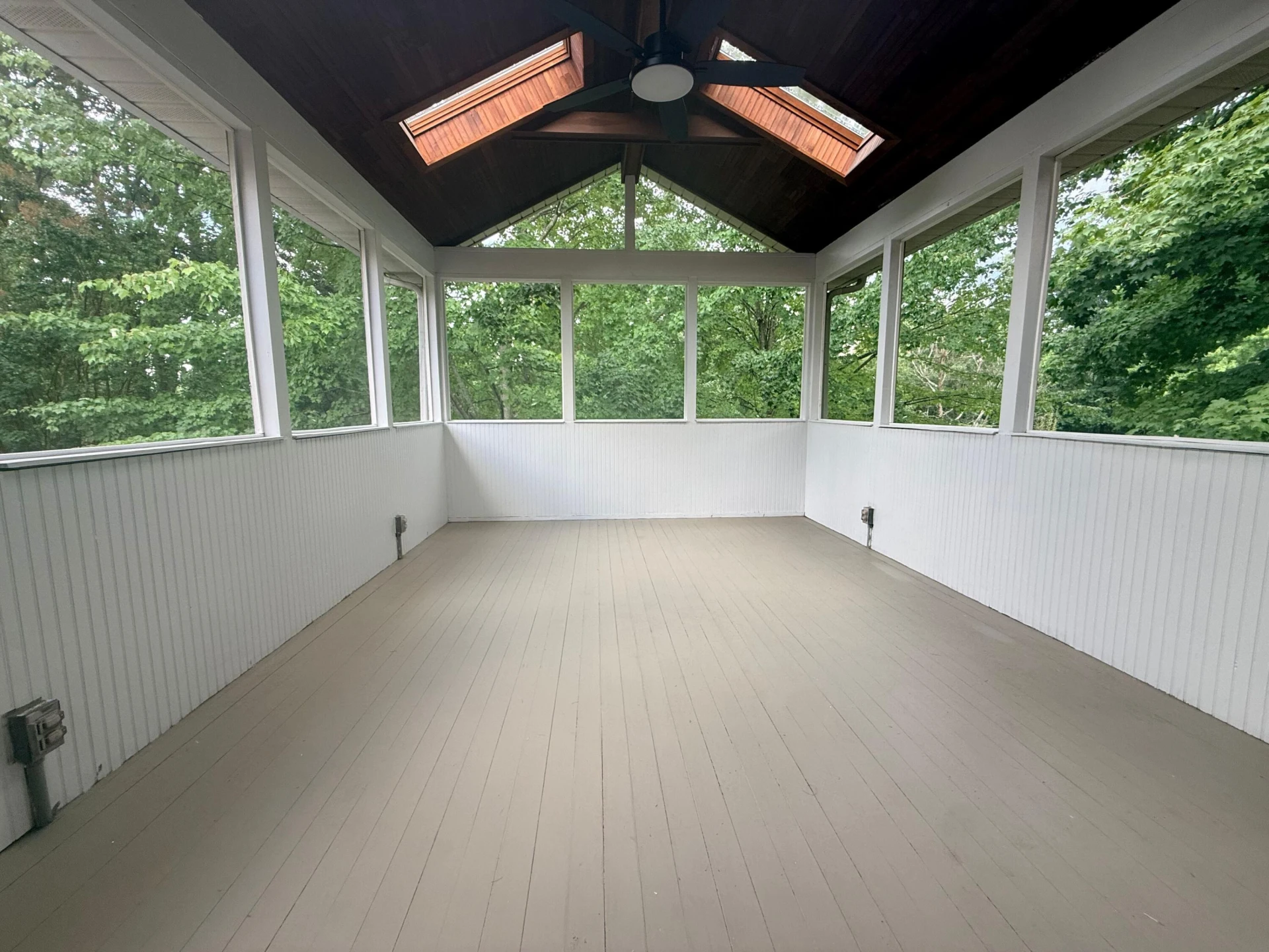 2926 Creekwood DR - Photo 14