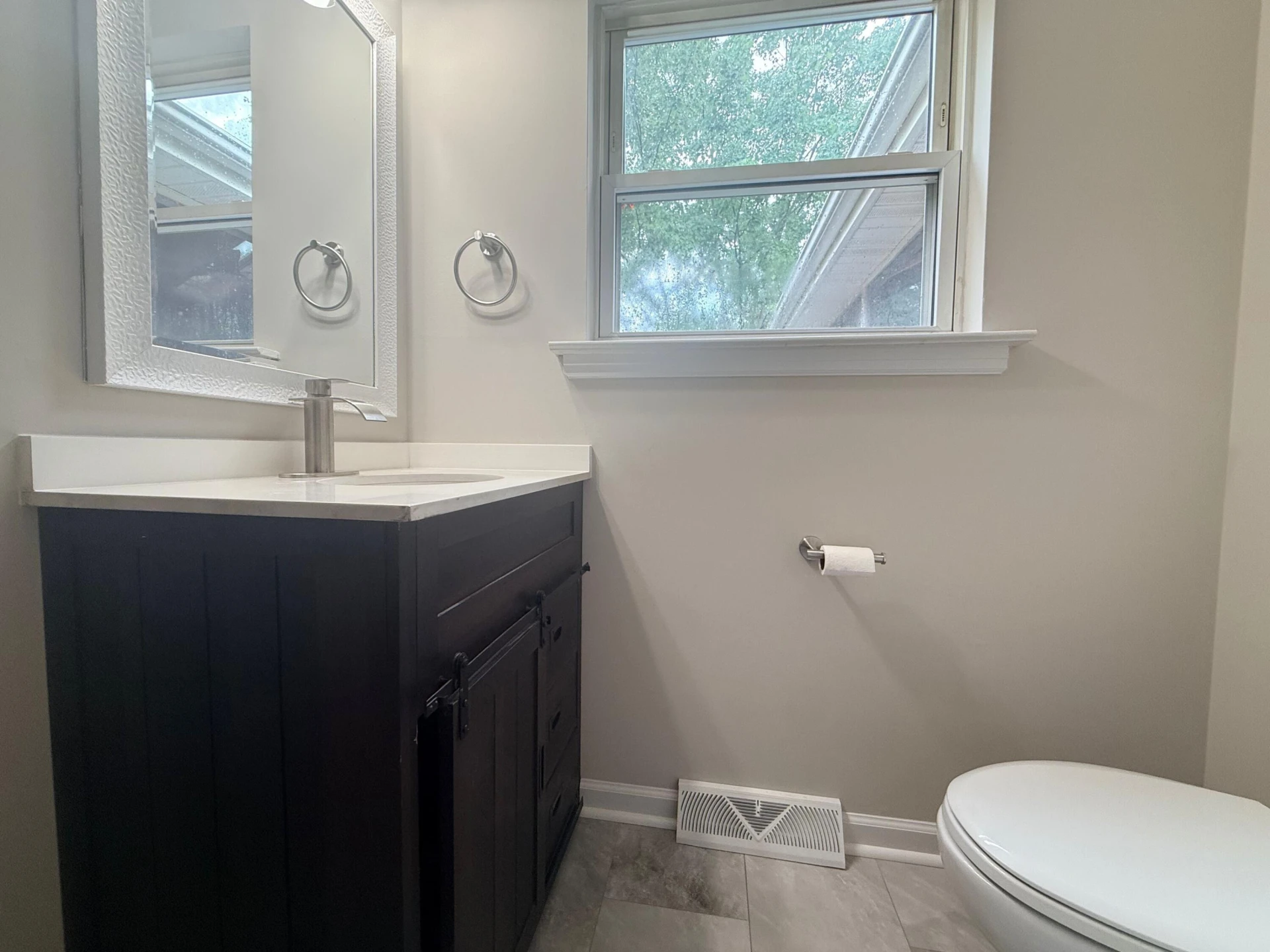 2926 Creekwood DR - Photo 9
