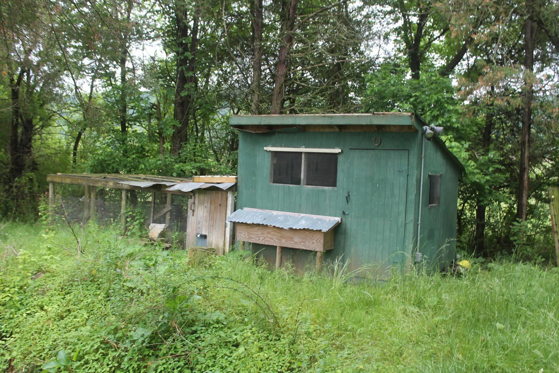 2768 Ellett RD - Photo 34