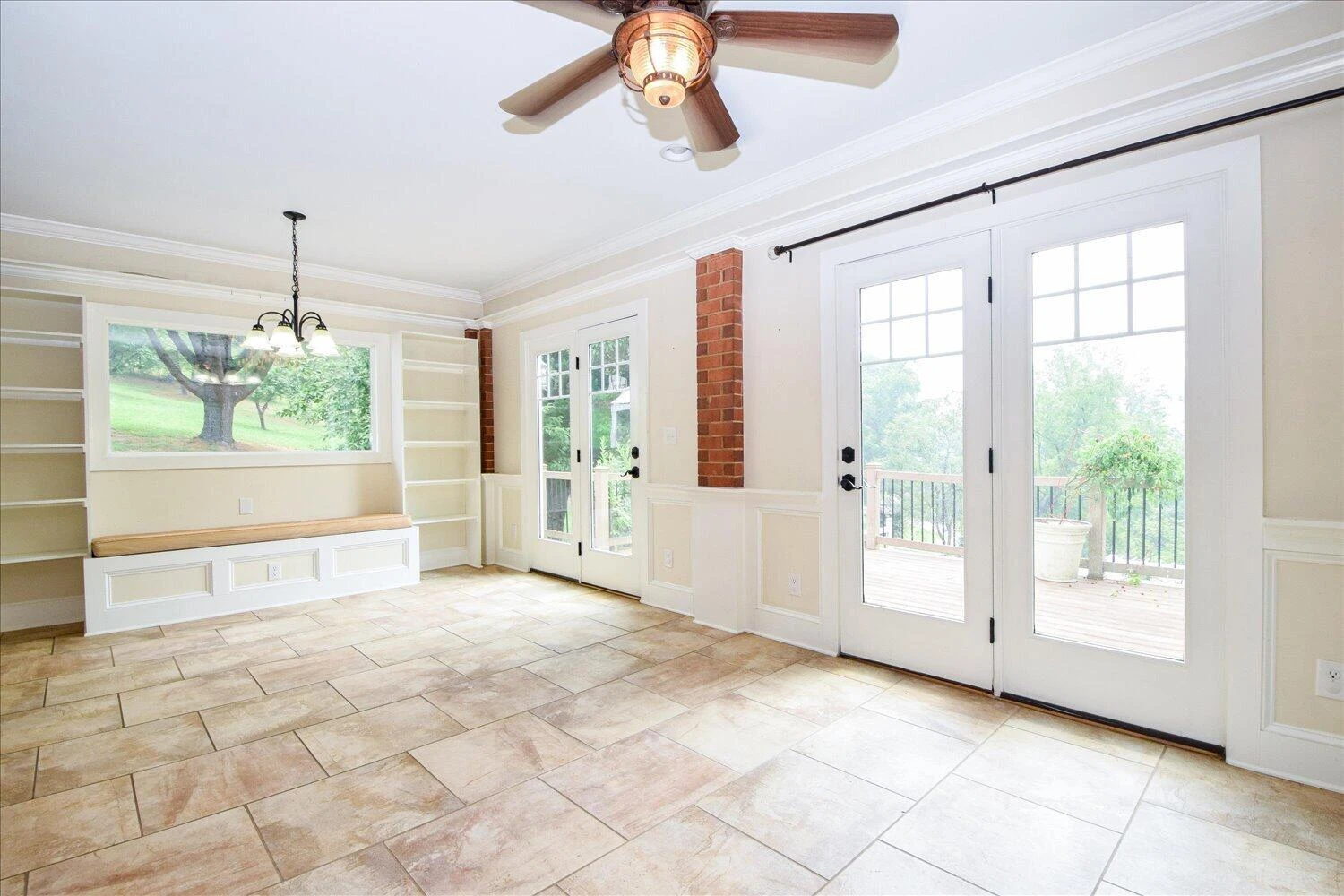 6189 Corntassel LN - Photo 16