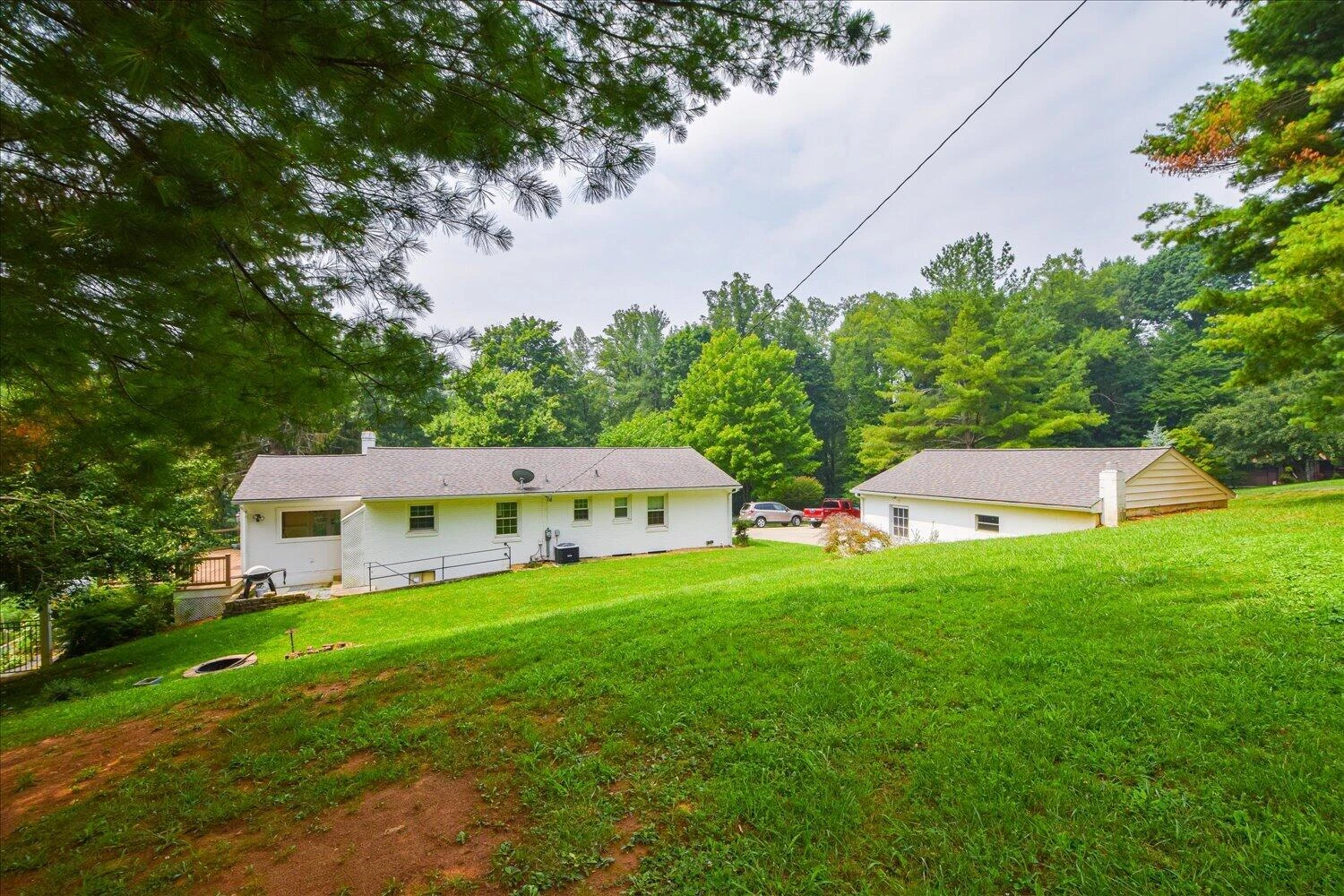 6189 Corntassel LN - Photo 32