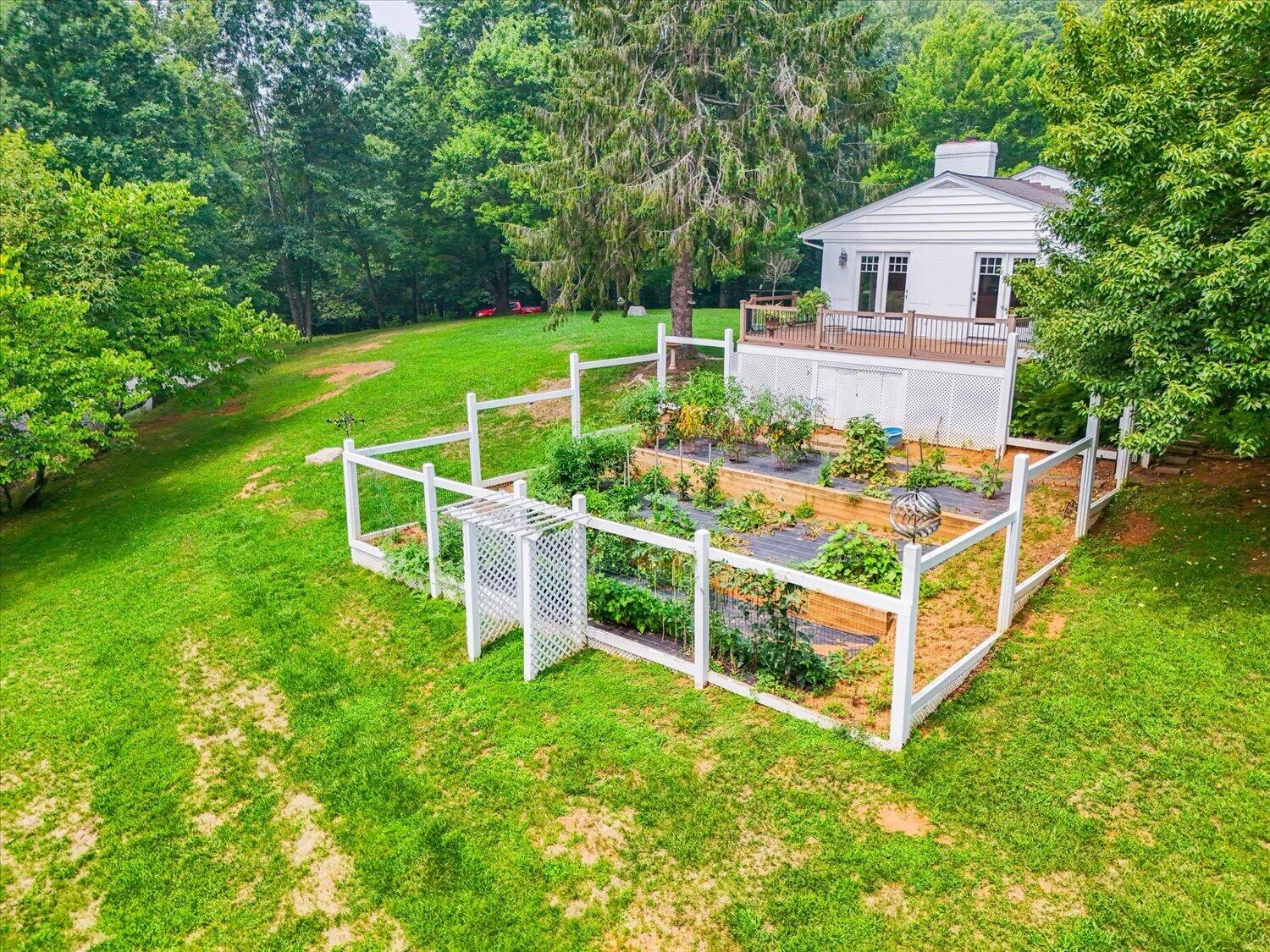 6189 Corntassel LN - Photo 37