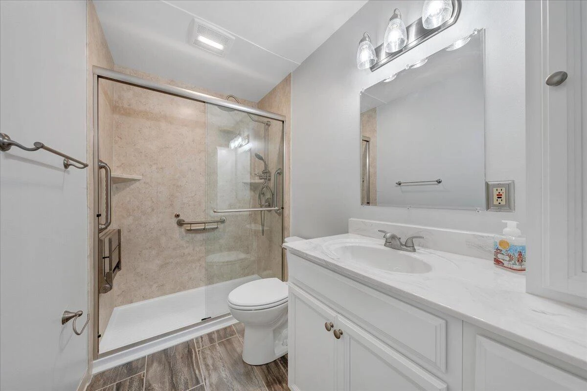 5735 Knowles DR - Photo 18