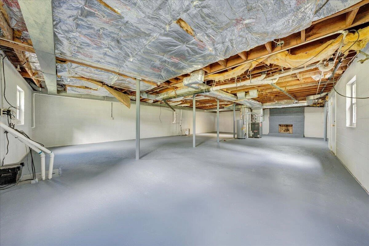 5735 Knowles DR - Photo 20