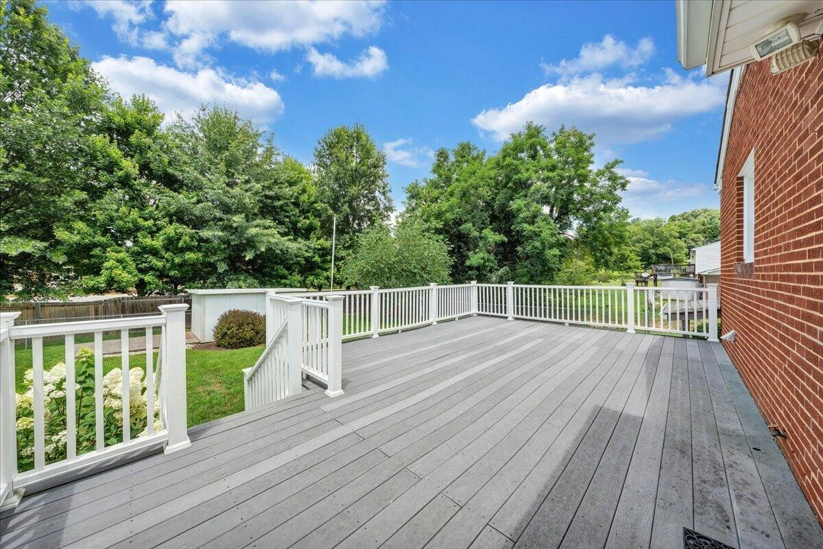 5735 Knowles DR - Photo 24