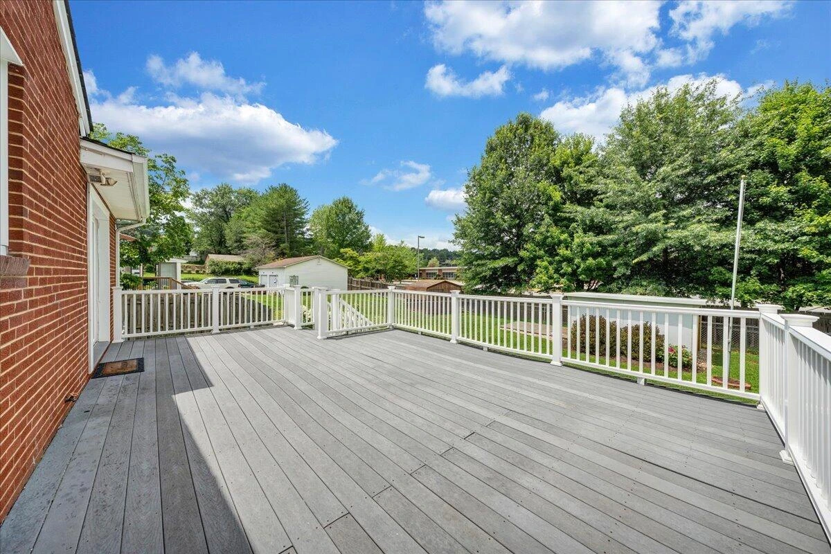 5735 Knowles DR - Photo 25