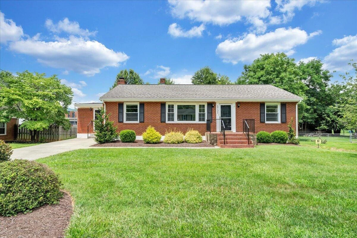 5735 Knowles DR - Photo 30