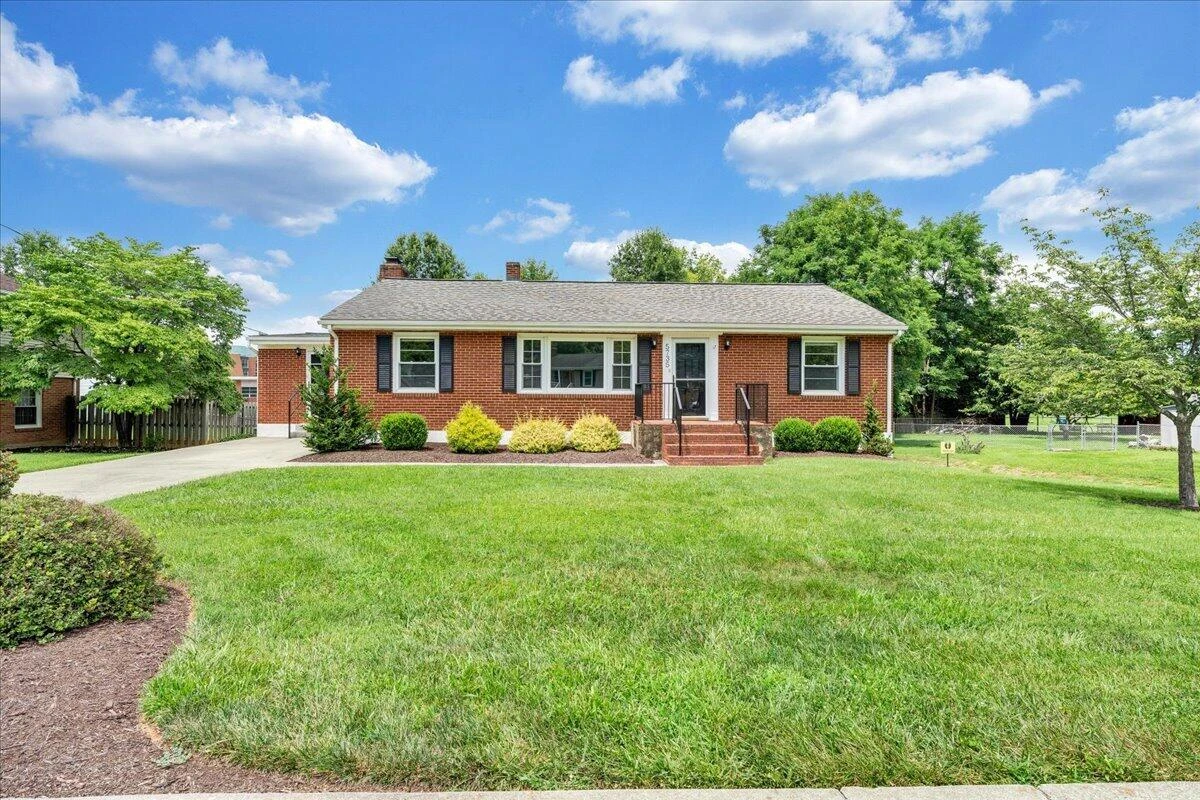 5735 Knowles DR - Photo 31