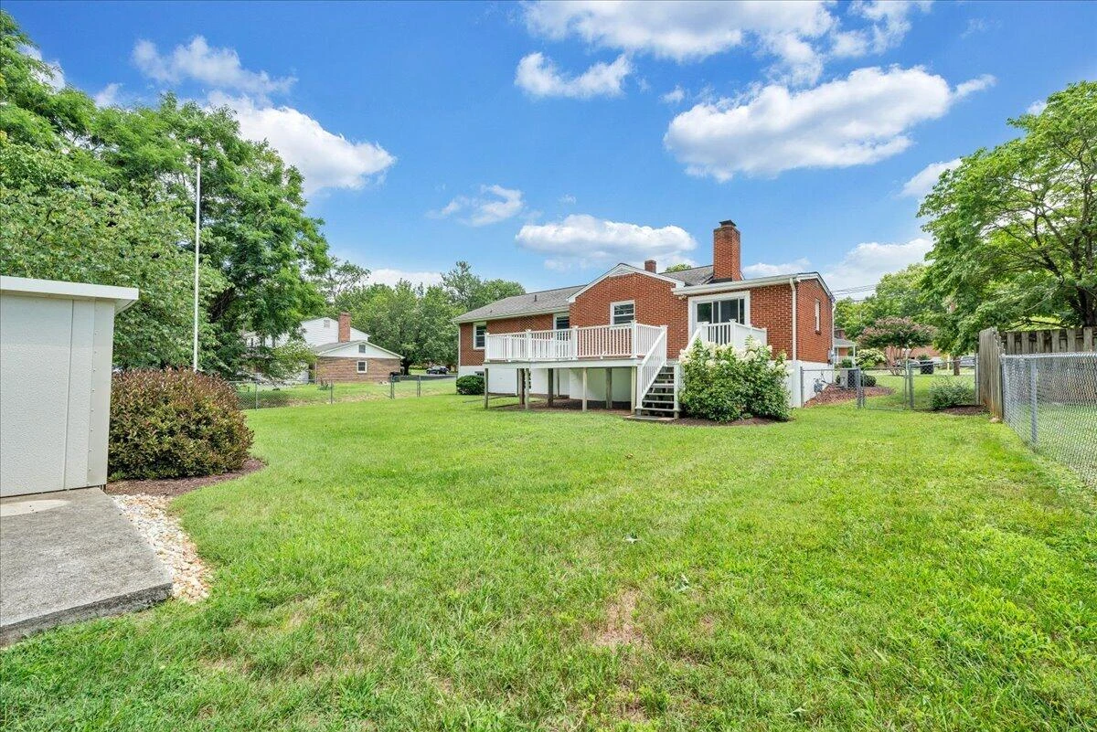 5735 Knowles DR - Photo 34