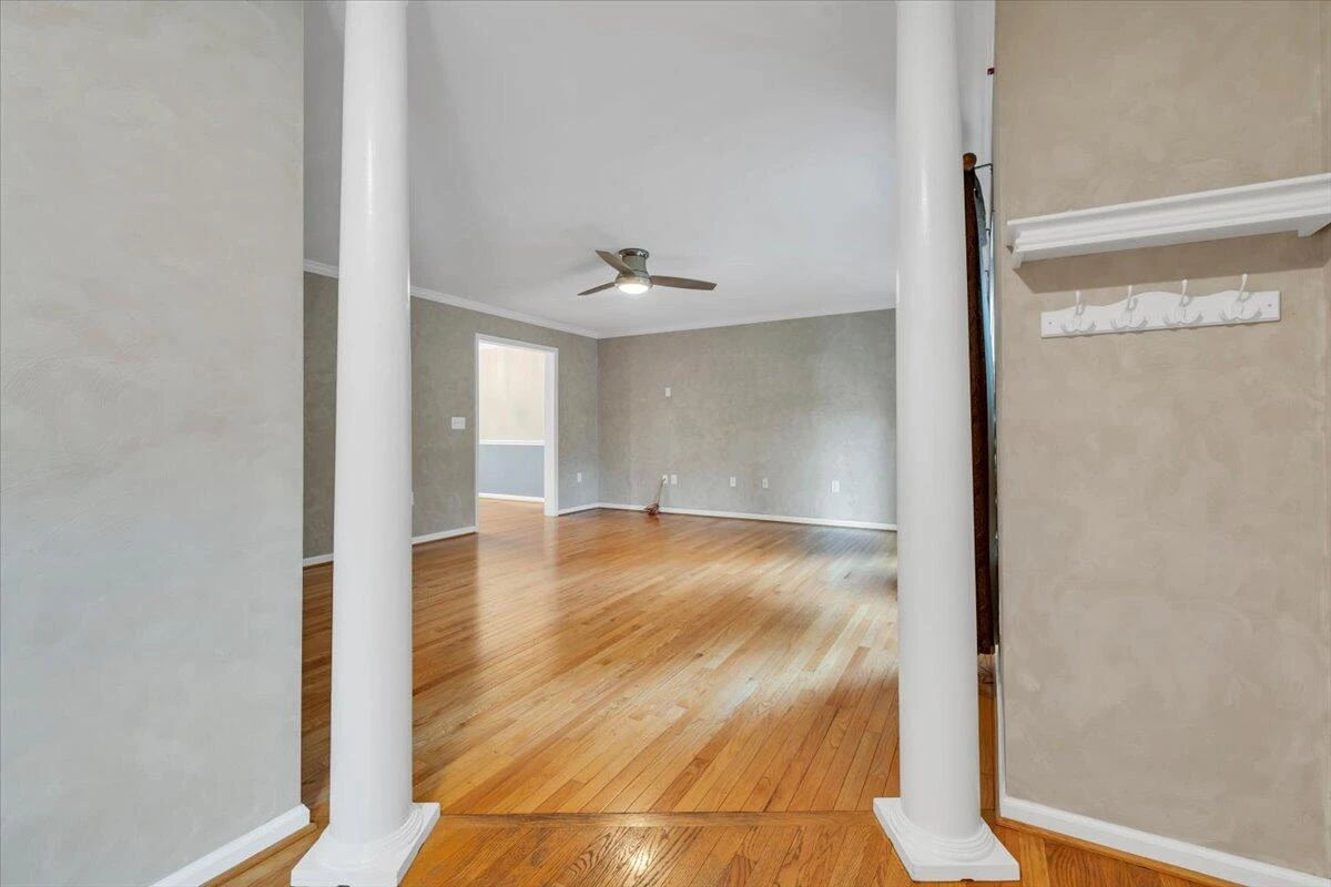 4929 Pine Glen RD NE - Photo 11