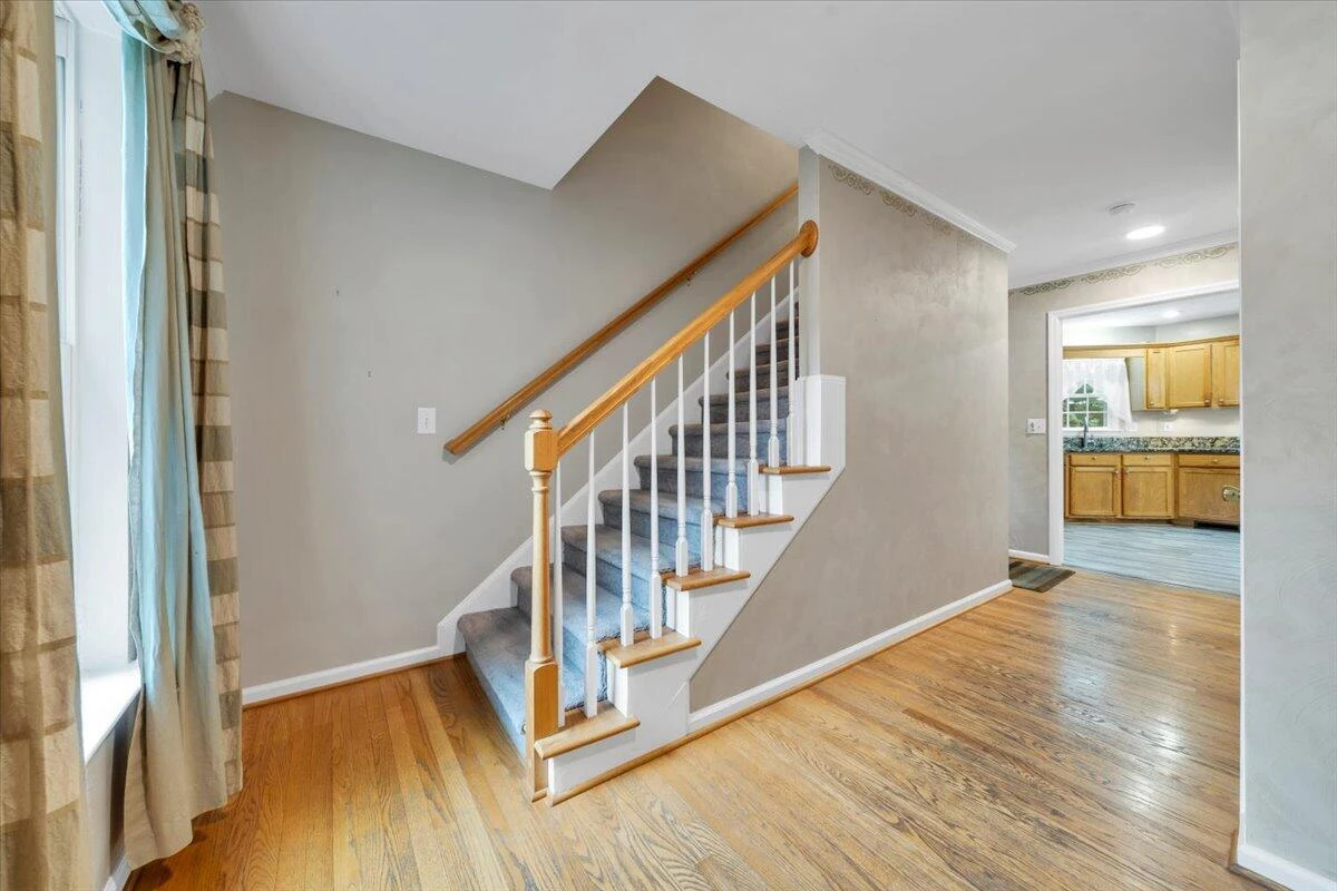 4929 Pine Glen RD NE - Photo 8