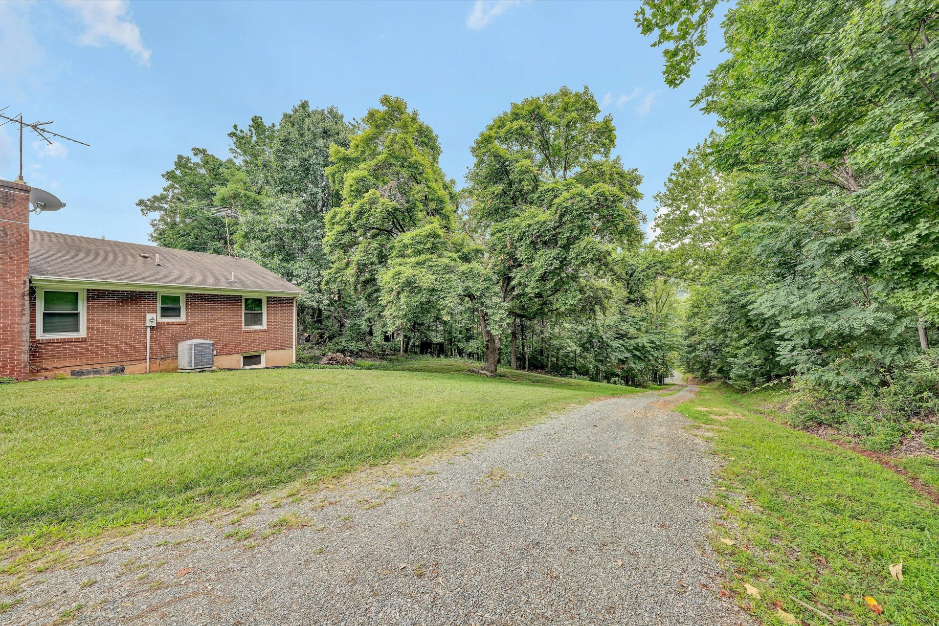 1544 Tulagi RD - Photo 22