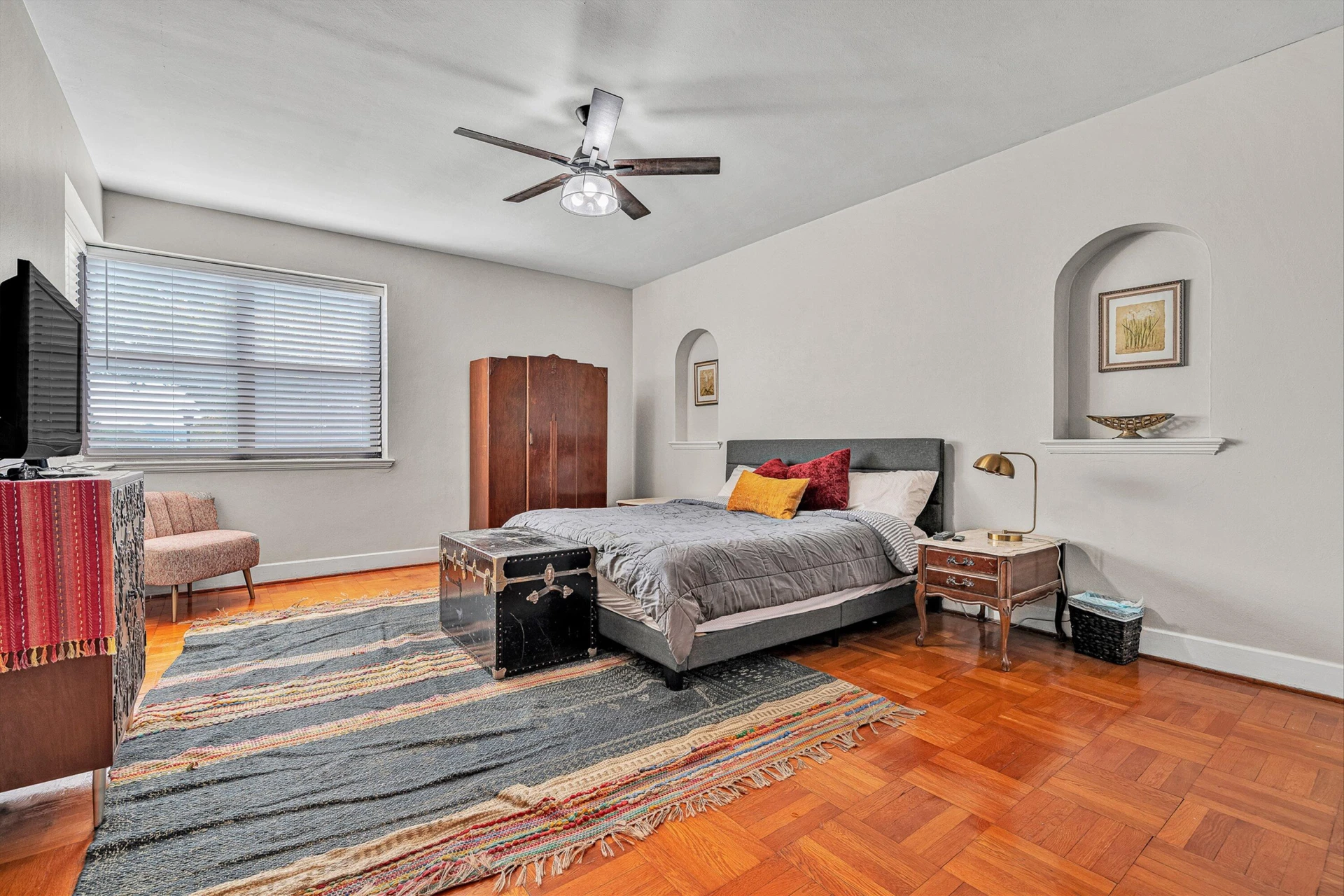 1139 2nd ST SW #APT 3 - Photo 4