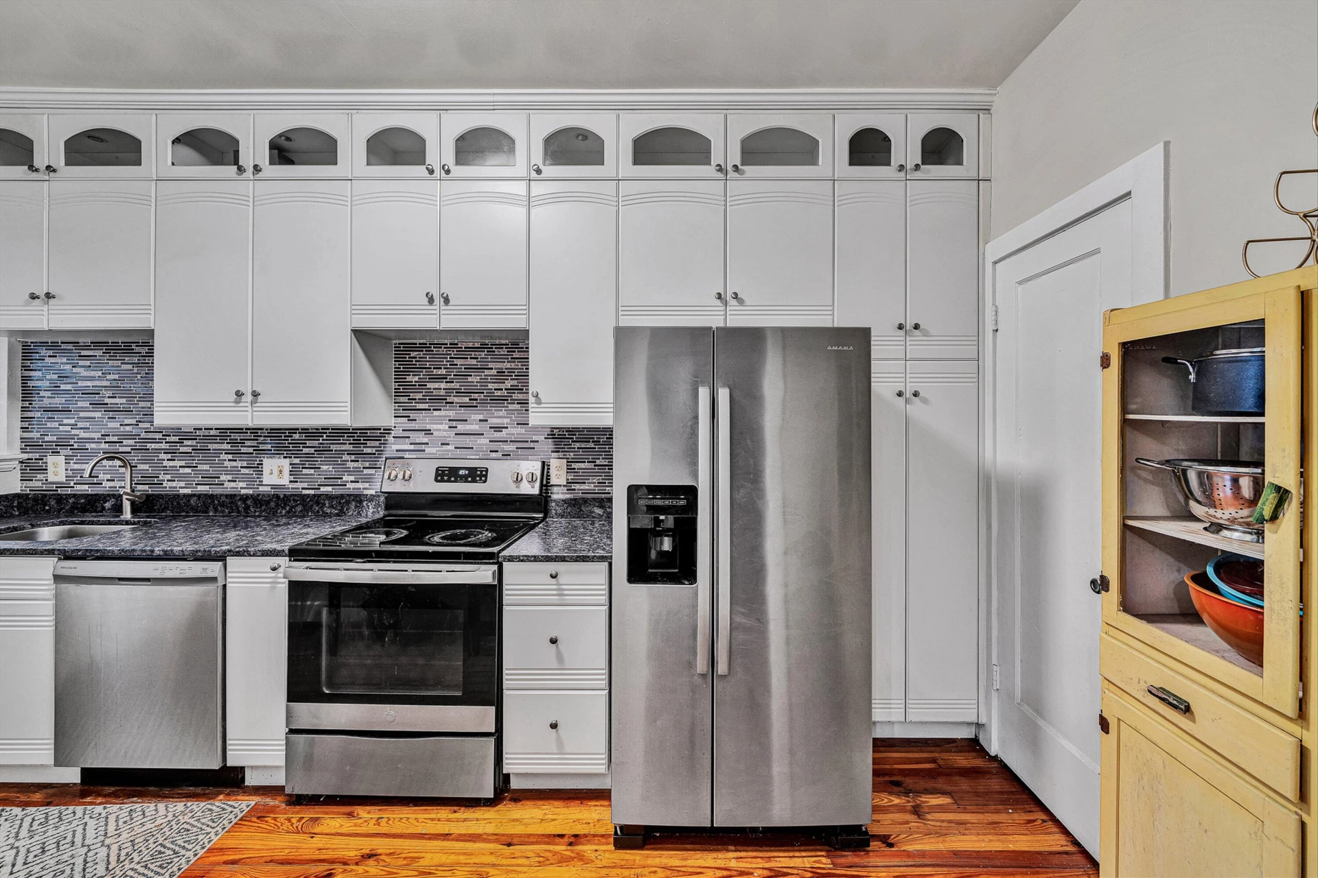 1139 2nd ST SW #APT 3 - Photo 12