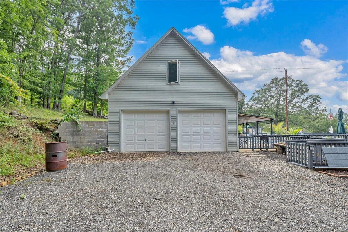 2311 Blue Bend RD - Photo 69