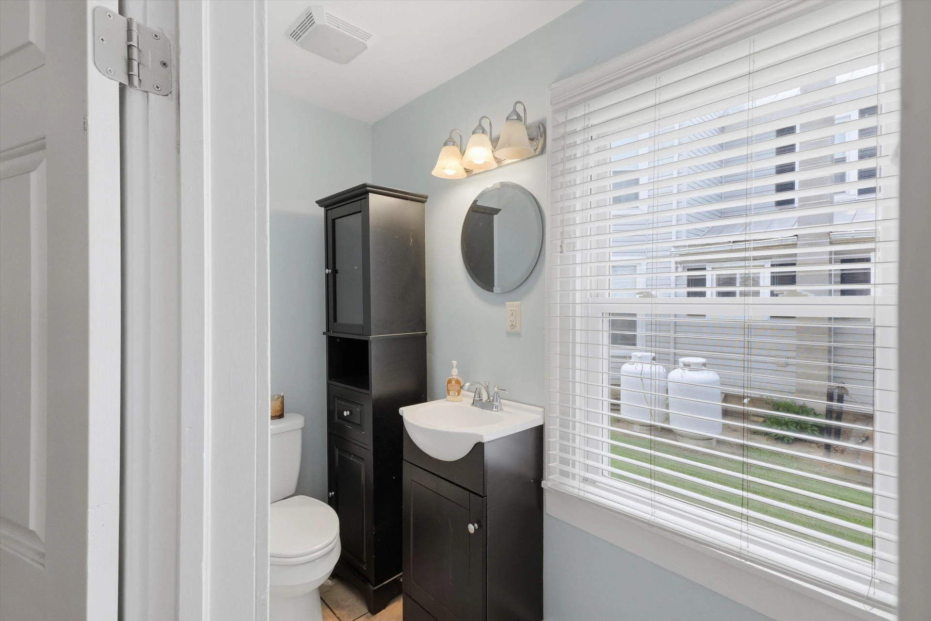 14593 Church ST - Photo 9