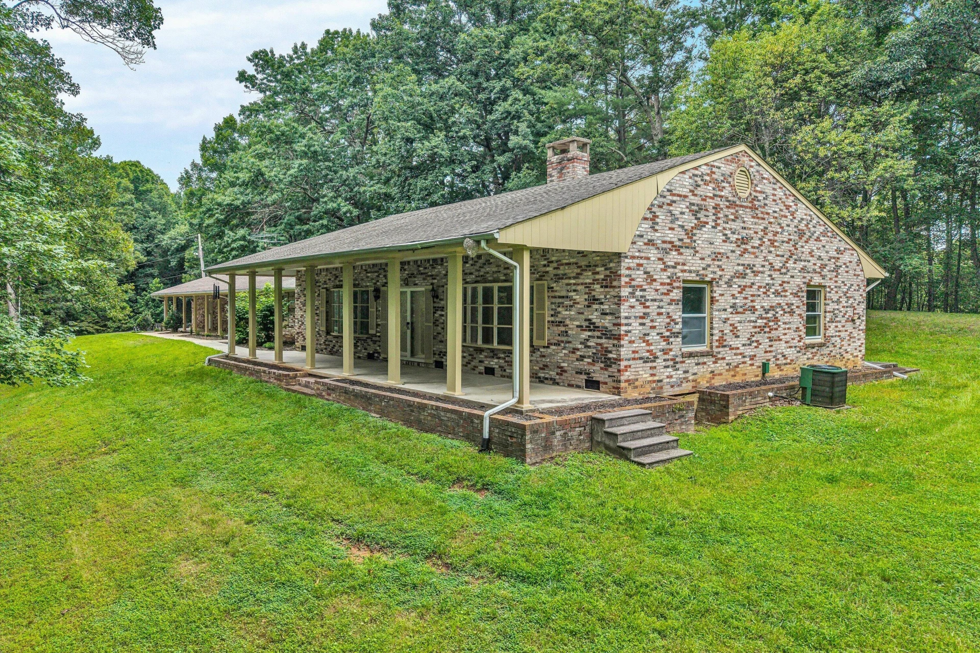 5885 Bent Mountain RD - Photo 2