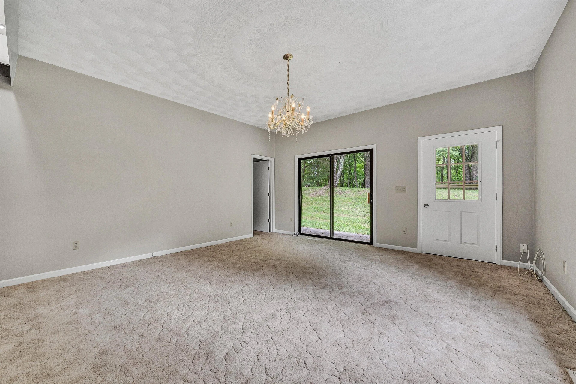 5885 Bent Mountain RD - Photo 39