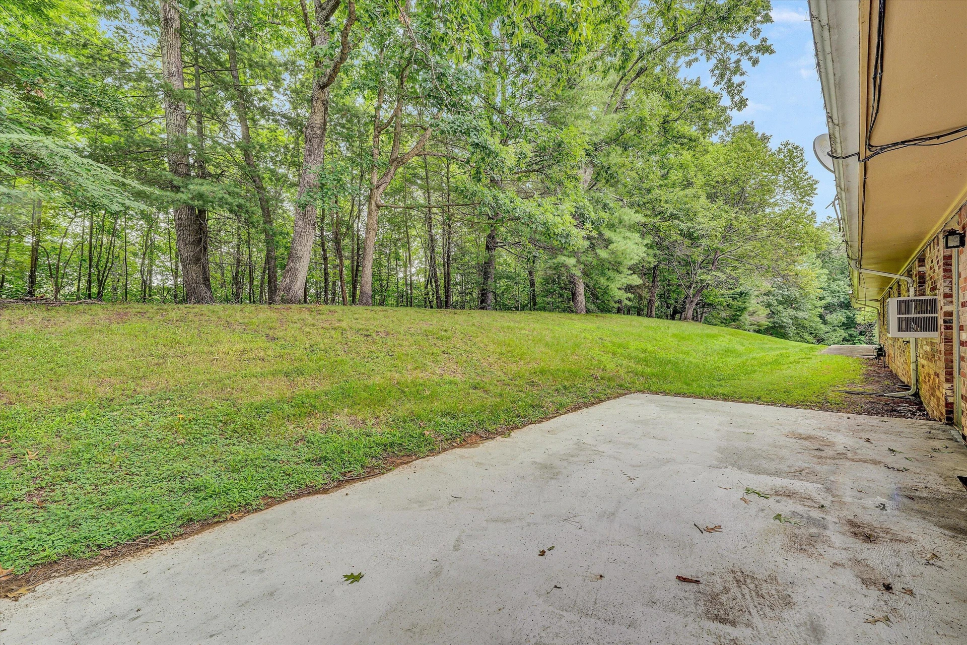 5885 Bent Mountain RD - Photo 47
