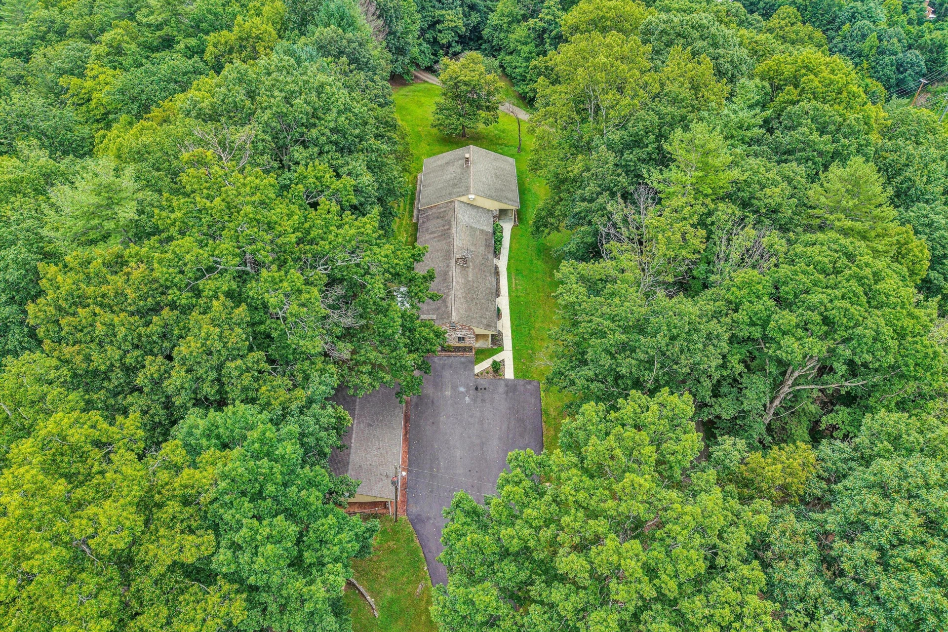 5885 Bent Mountain RD - Photo 5