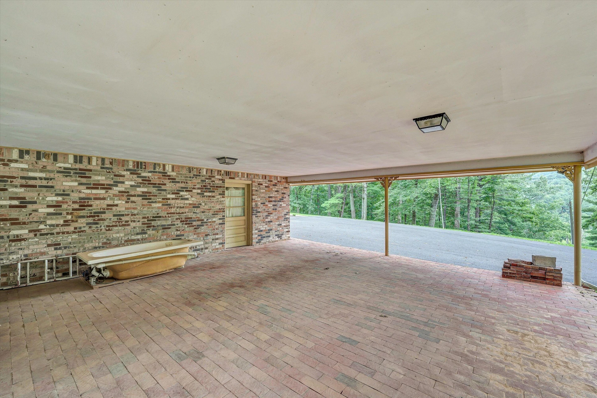 5885 Bent Mountain RD - Photo 50