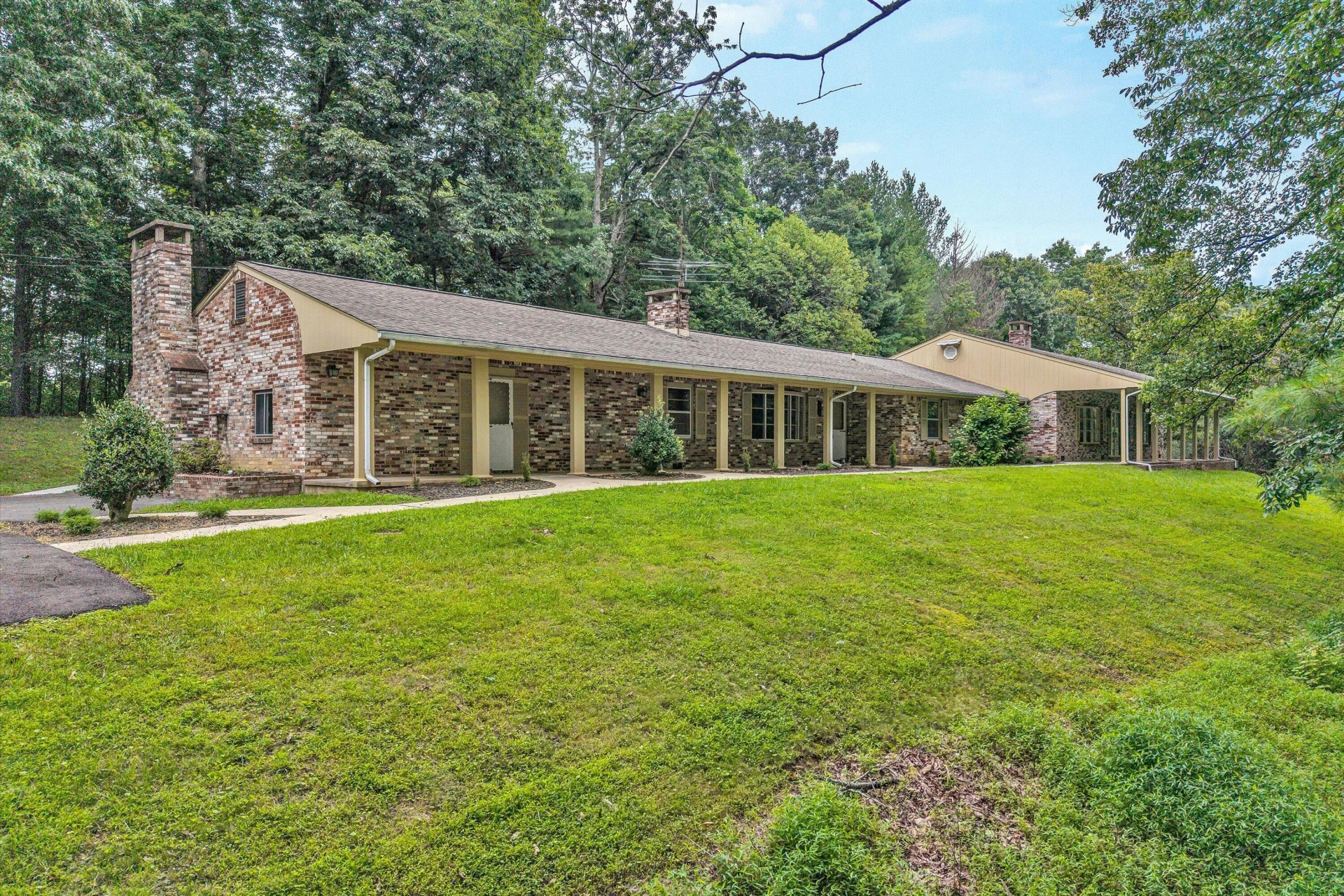 5885 Bent Mountain RD - Photo 6