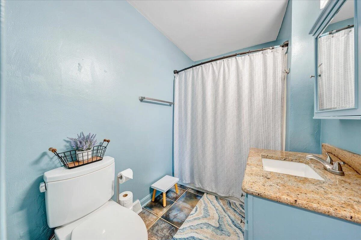 1828 Lawndale AVE - Photo 14