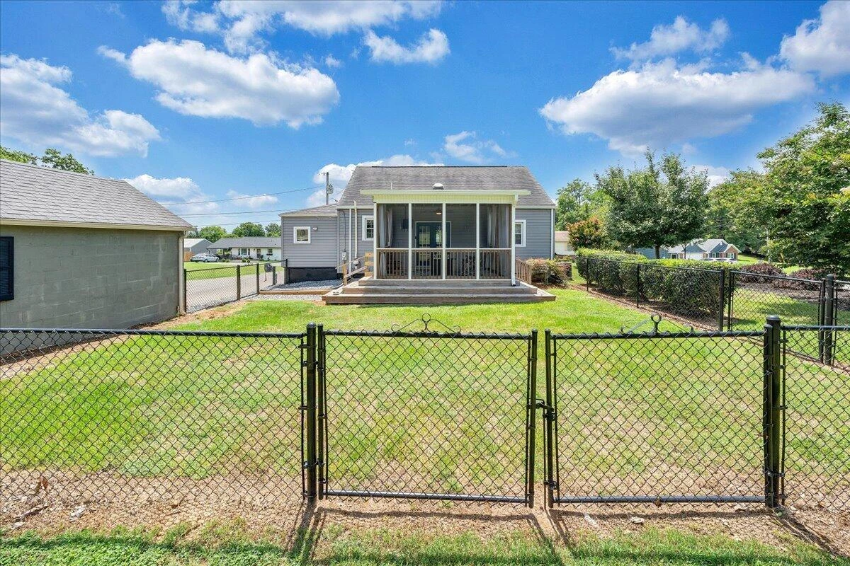 1828 Lawndale AVE - Photo 34