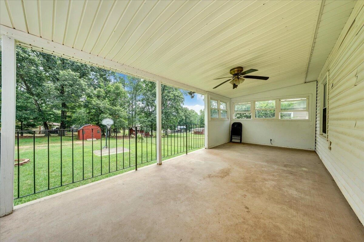941 Martin Mcneil RD - Photo 18