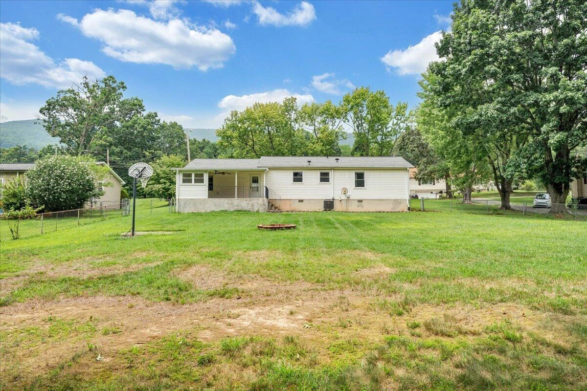 941 Martin Mcneil RD - Photo 23
