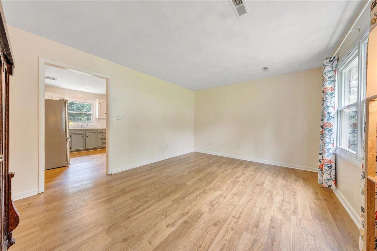 941 Martin Mcneil RD - Photo 3