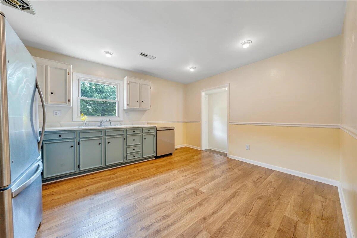 941 Martin Mcneil RD - Photo 5
