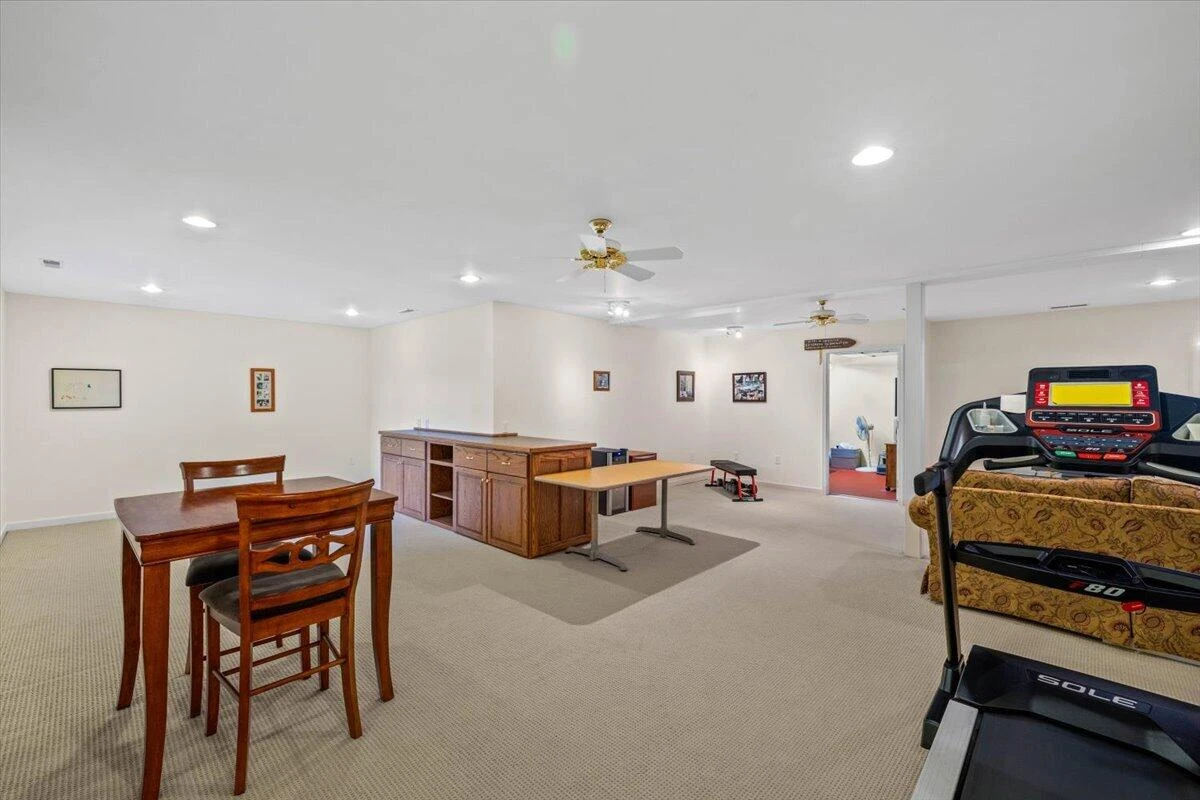4861 Morris RD - Photo 34
