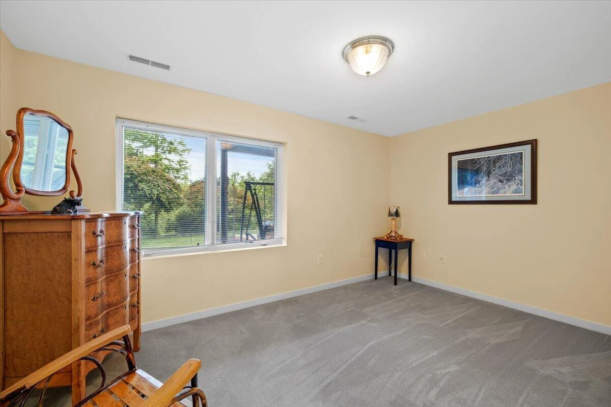 4861 Morris RD - Photo 38