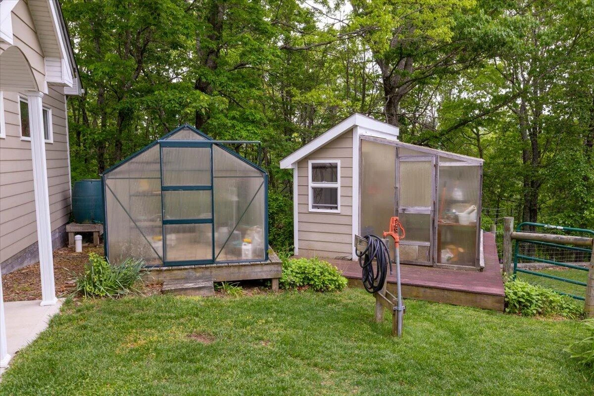 4861 Morris RD - Photo 41