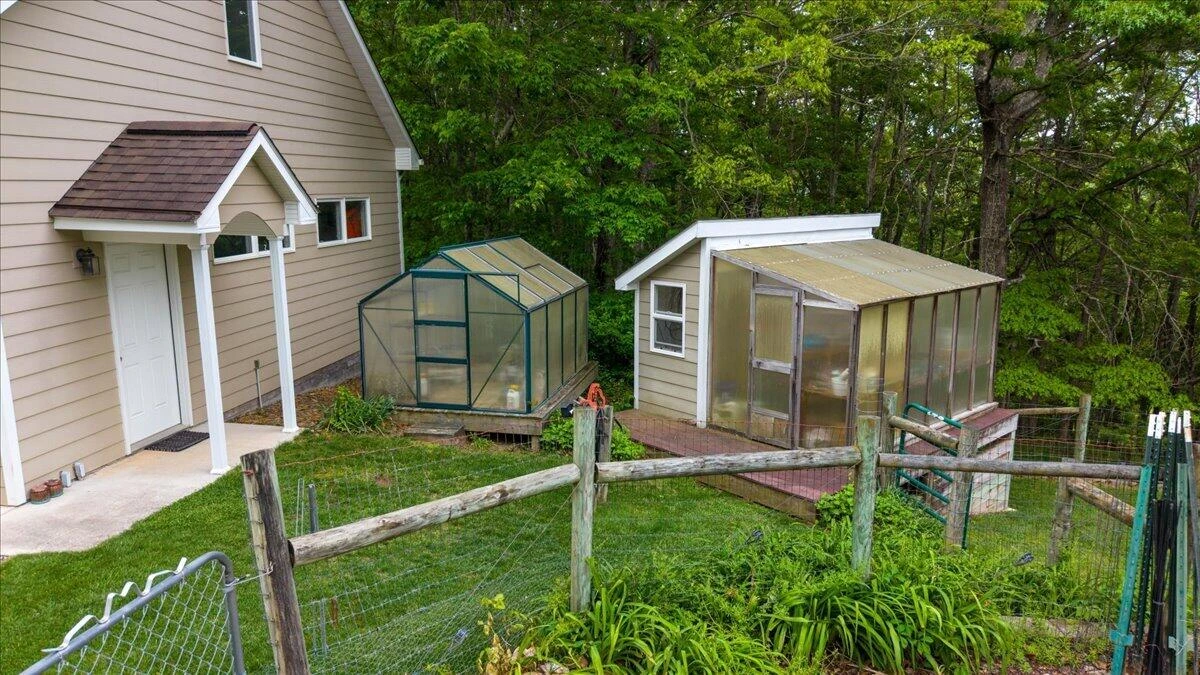 4861 Morris RD - Photo 57