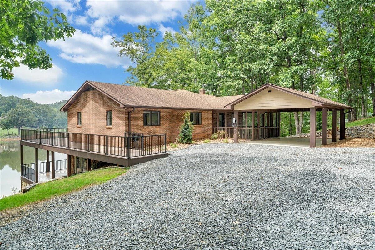 166 Limerick LN - Photo 2