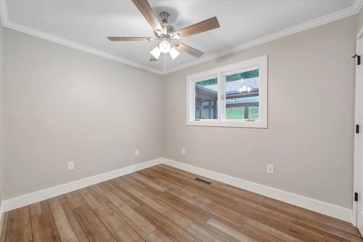 166 Limerick LN - Photo 34
