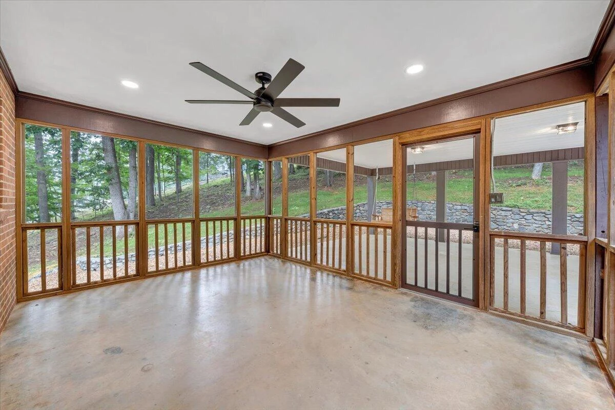 166 Limerick LN - Photo 8