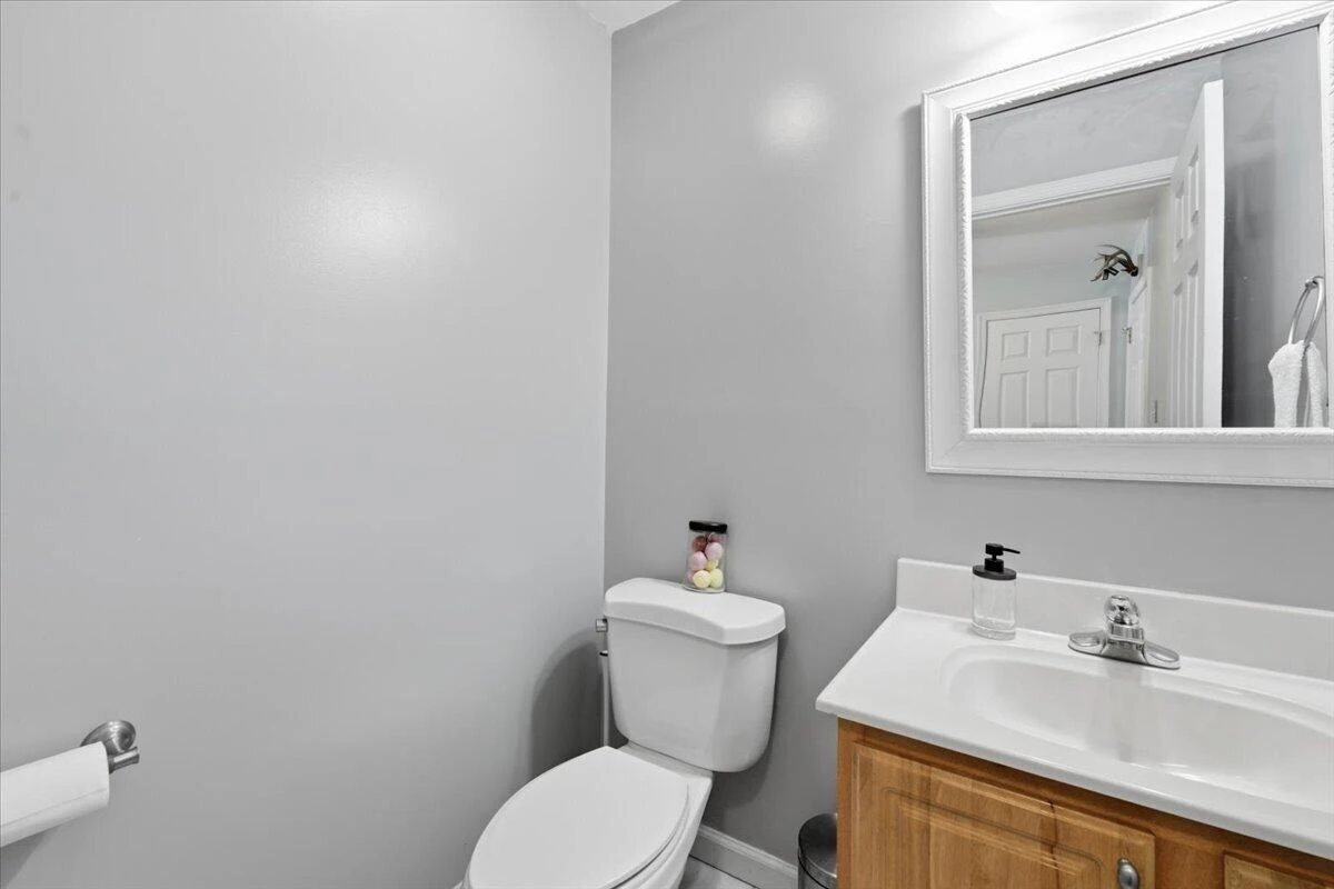 12376 Leesville RD - Photo 12