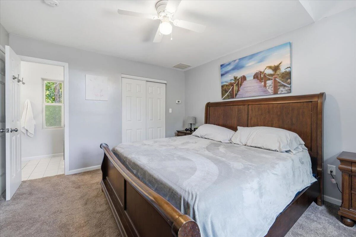 12376 Leesville RD - Photo 15